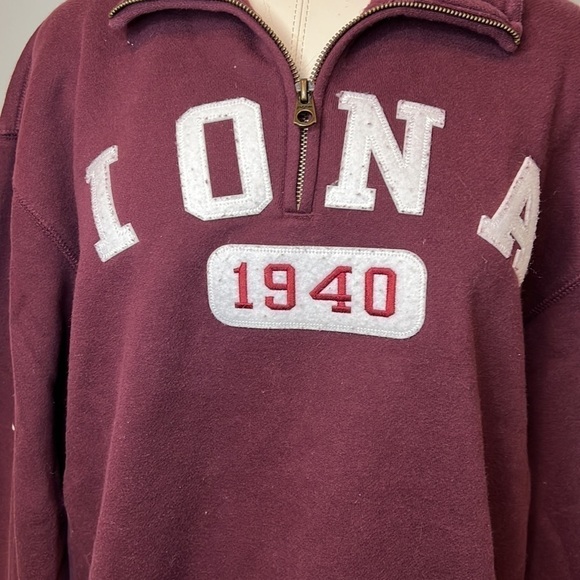 Unisex Iona University Sweatshirt - Picture 5 of 11